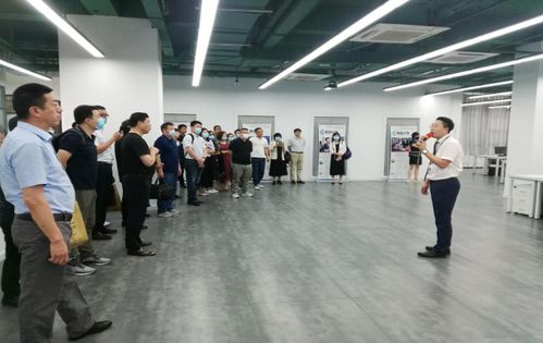 河北省房地產(chǎn)經(jīng)紀(jì)行業(yè)從業(yè)人員實(shí)名登記工作推進(jìn)會(huì)召開